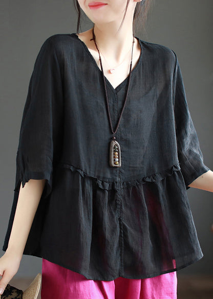 Classic Vintage Blouse with a Flattering Fit