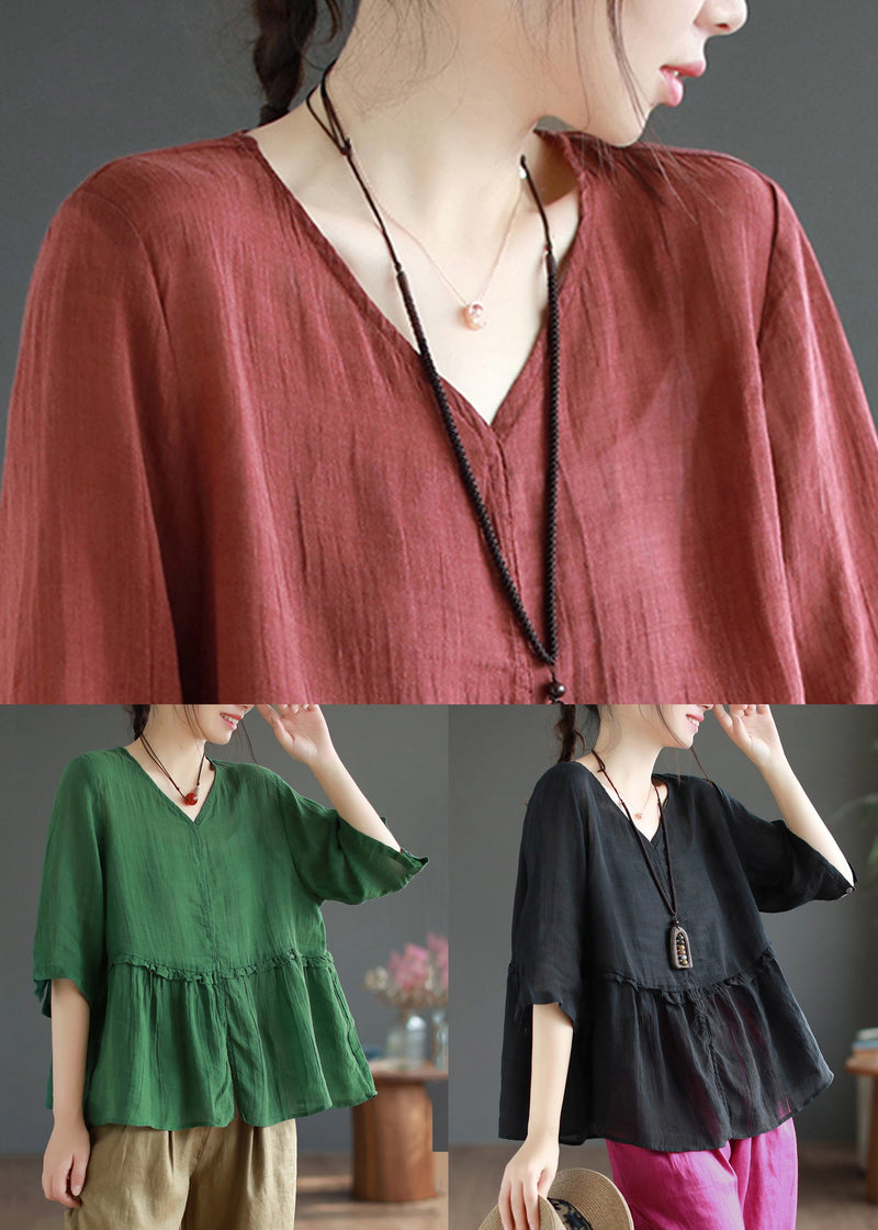 Classic Vintage Blouse with a Flattering Fit