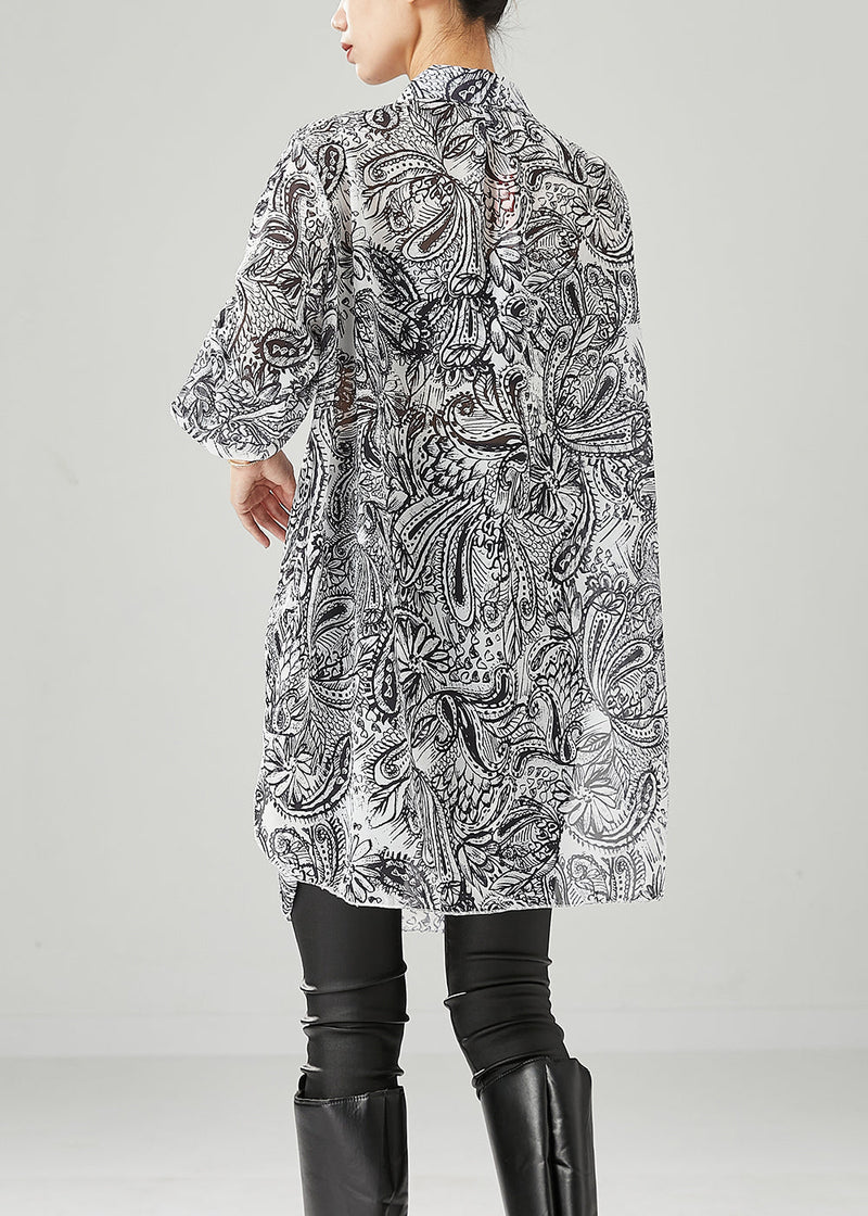 Classic Vintage Shirt with a Flattering Fit