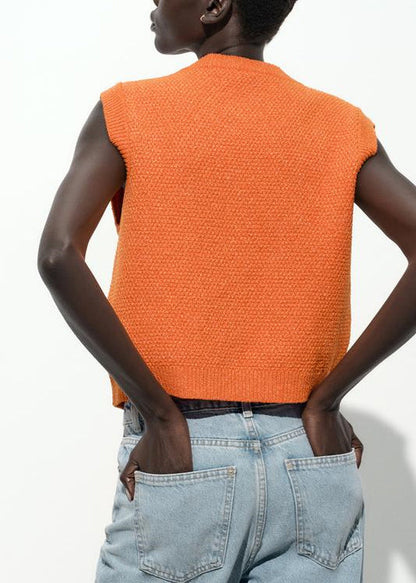 Sophisticated Garment with a Clean Classic Look