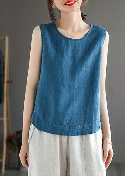 Sophisticated Garment with a Clean Classic Look