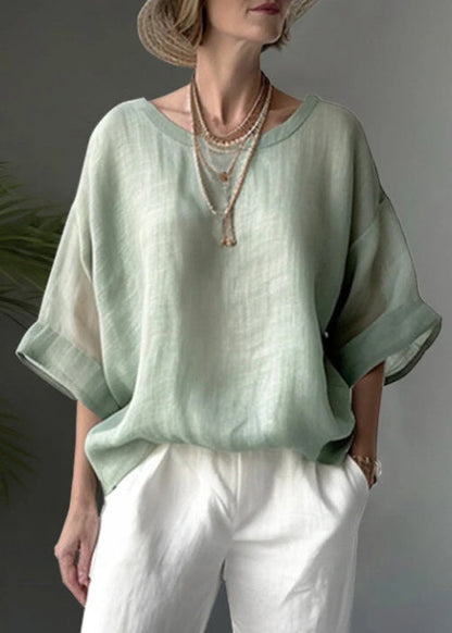 Effortlessly Elegant Shirt with a Timeless Design
