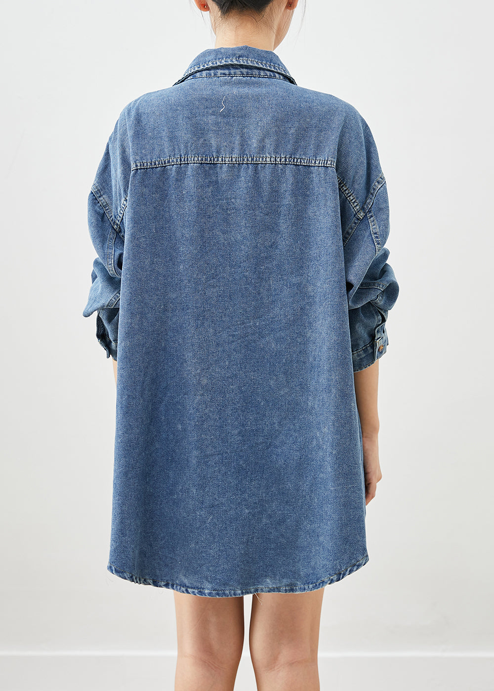 Effortlessly Elegant Coat with a Timeless Design