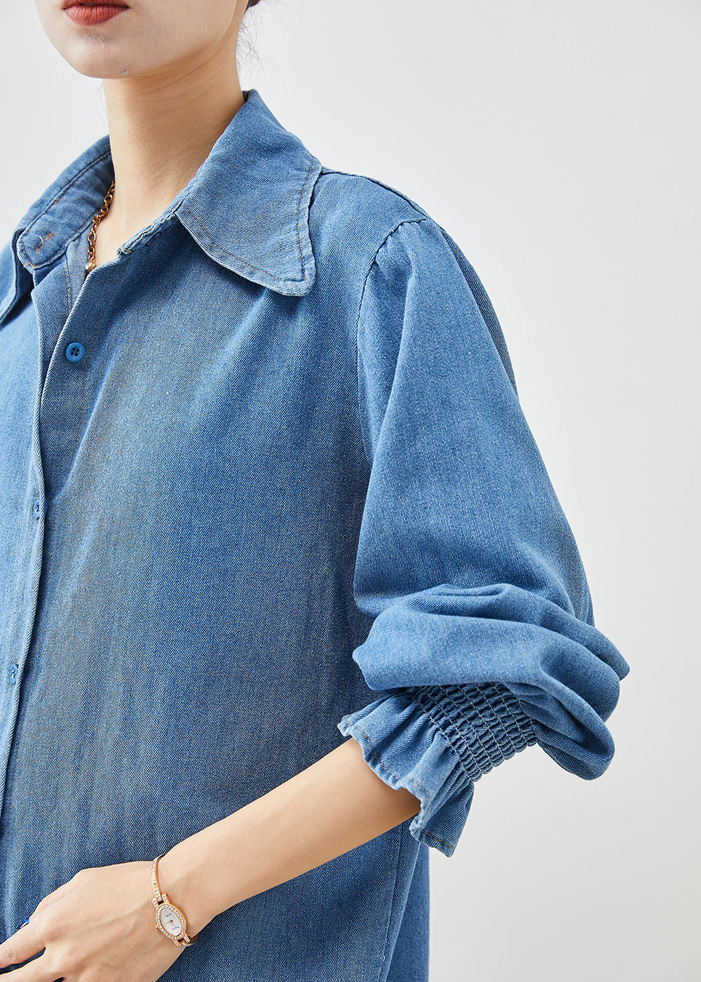 Effortlessly Elegant Coat with a Timeless Design