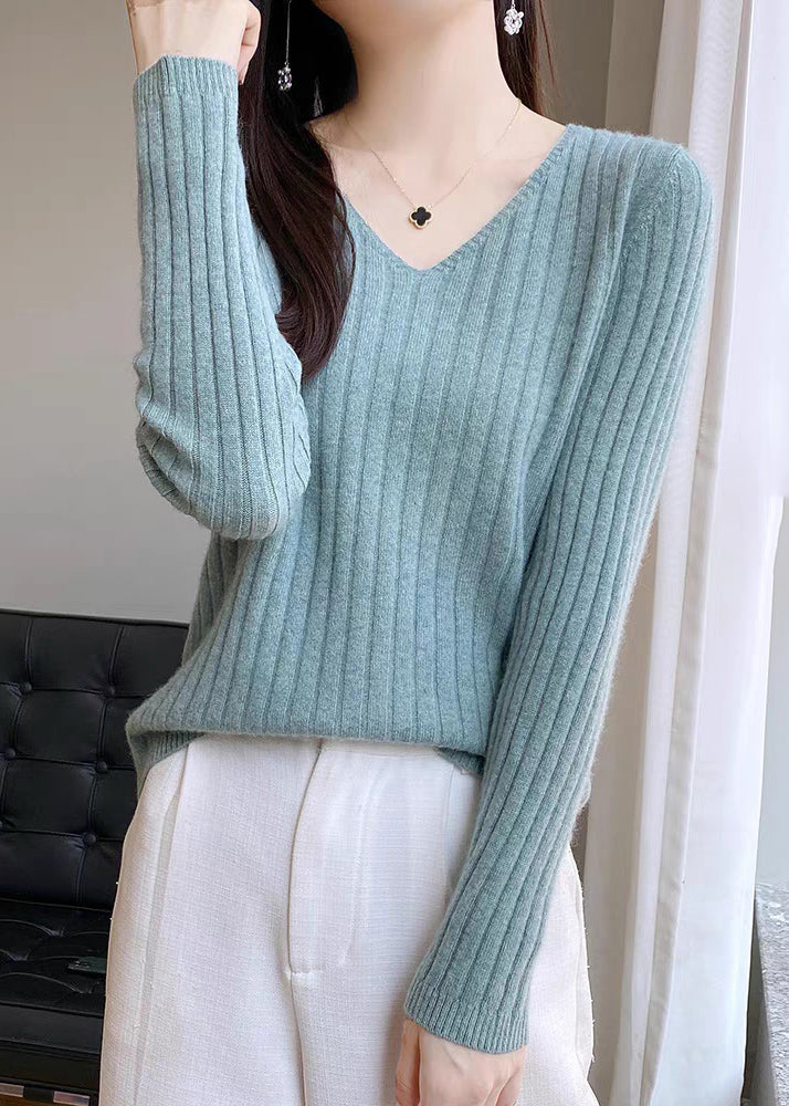 Beautifully Crafted Sweater in a Classic Style