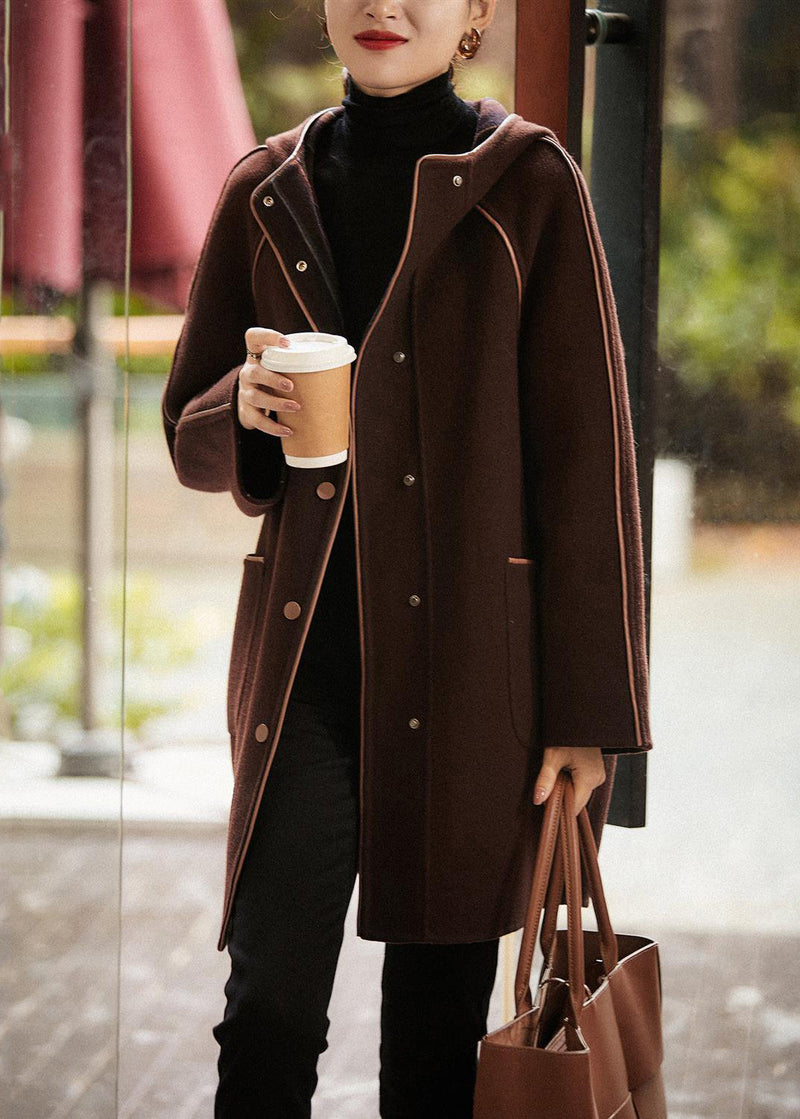 Classic Vintage Coat with a Flattering Fit