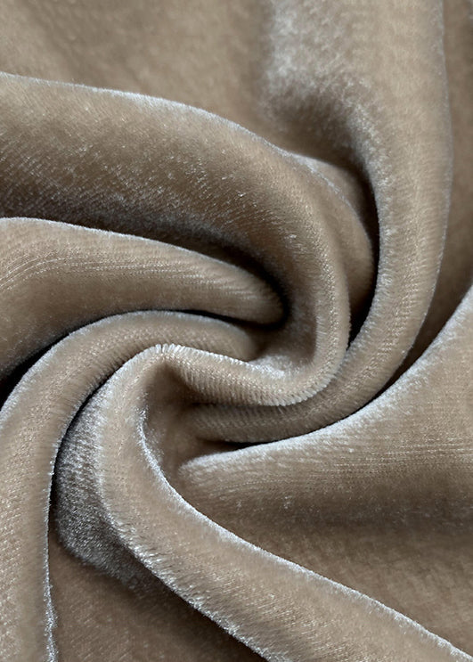 Effortlessly Elegant Top with a Timeless Design