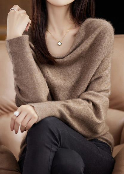 Beautifully Finished Sweater in a Timeless Design
