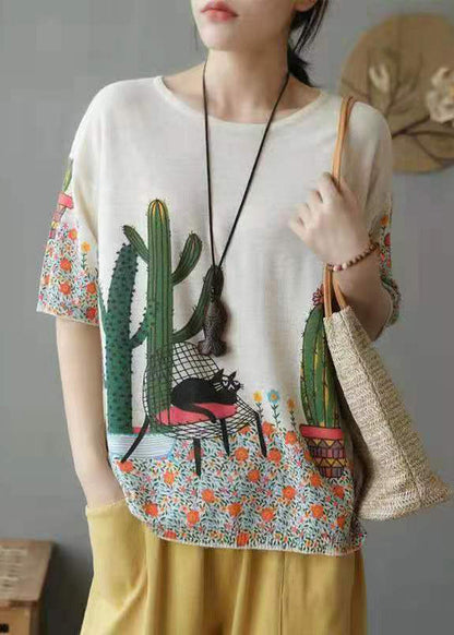Well Tailored Top with a Graceful Silhouette