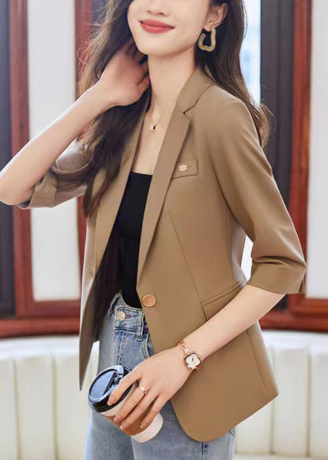Sophisticated Jacket with a Clean Classic Look
