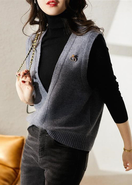 Beautifully Finished Coat in a Timeless Design