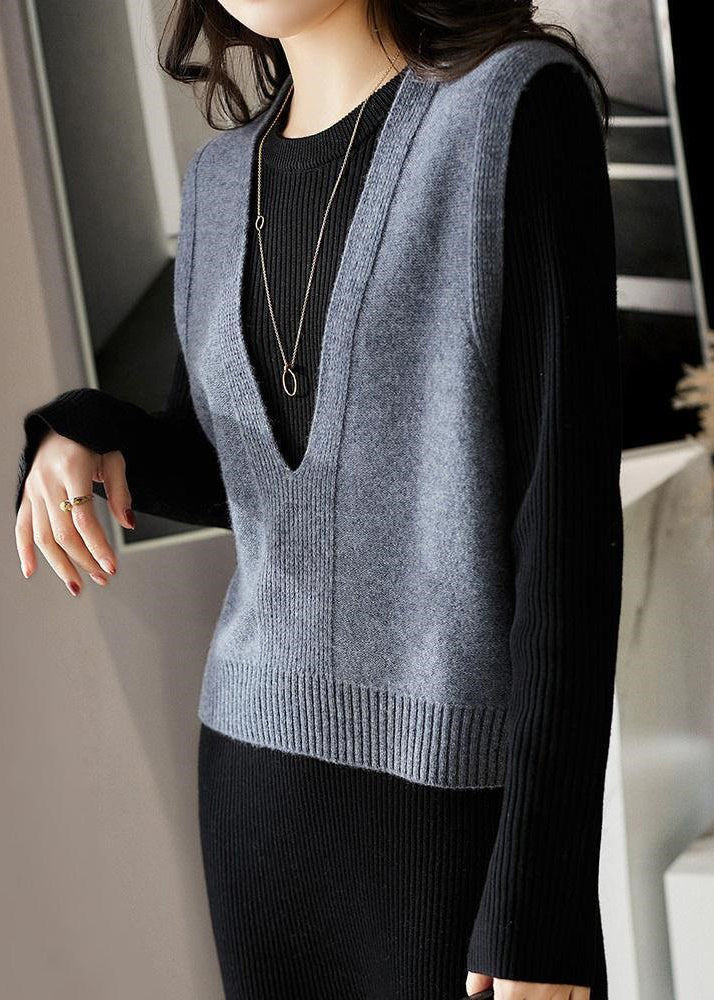 Effortlessly Elegant Coat with a Timeless Design
