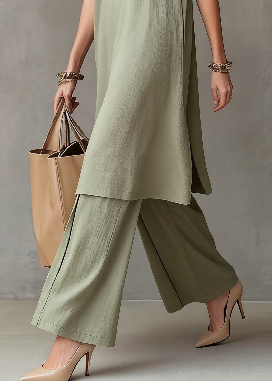 Well Tailored Dress with a Graceful Silhouette