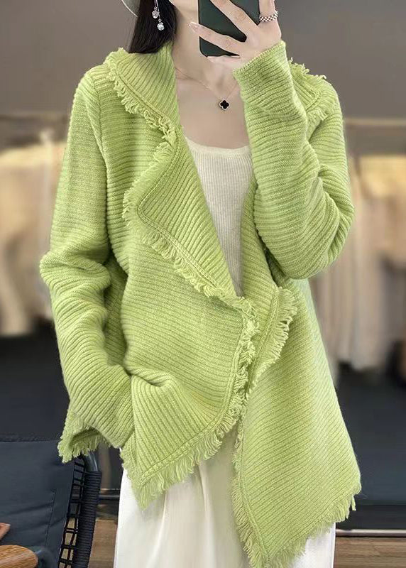 Effortlessly Elegant Cardigan with a Timeless Design