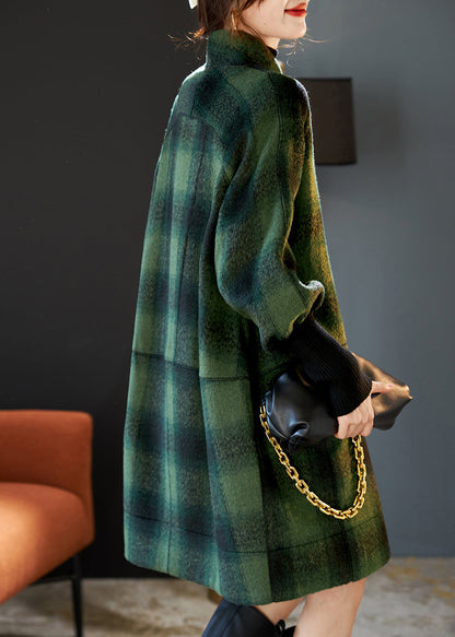 Sophisticated Coat with a Clean Classic Look