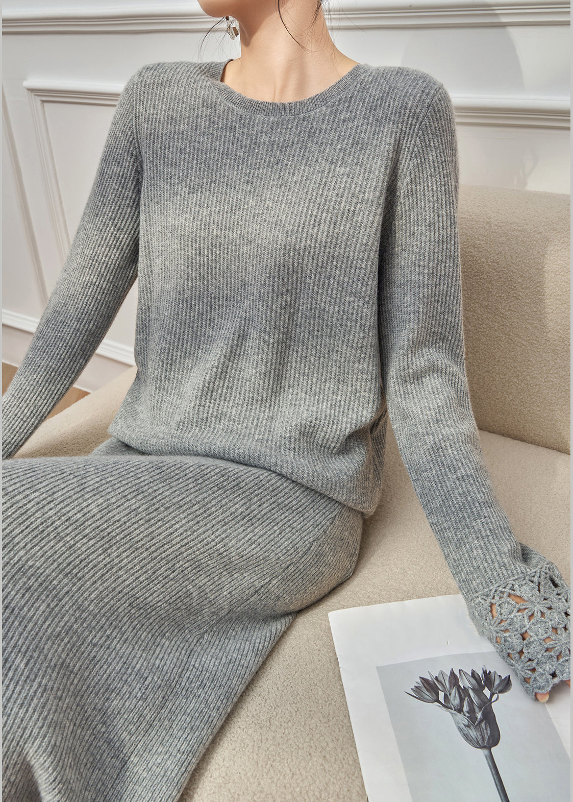 Effortlessly Elegant Sweater with a Timeless Design