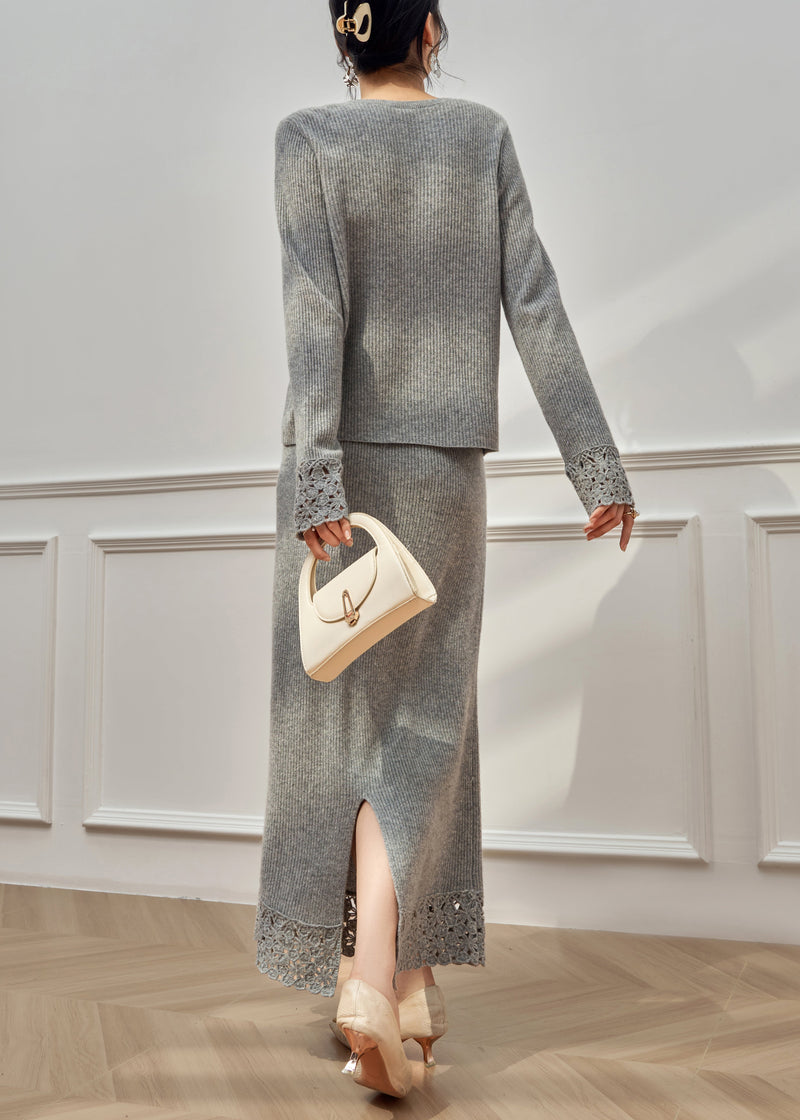 Effortlessly Elegant Sweater with a Timeless Design