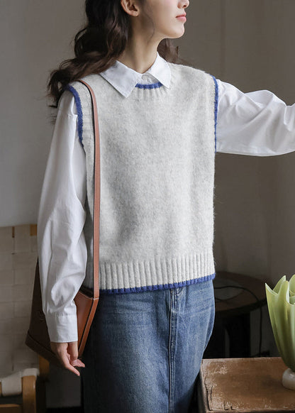 Gracefully Styled Coat for Any Occasion