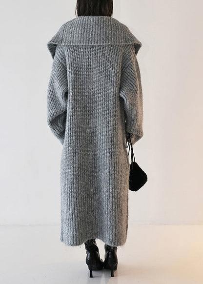 Gracefully Styled Cardigan for Any Occasion