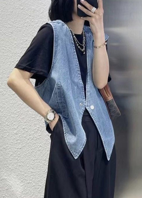 Classic Vintage & Enduringly Stylish Coat