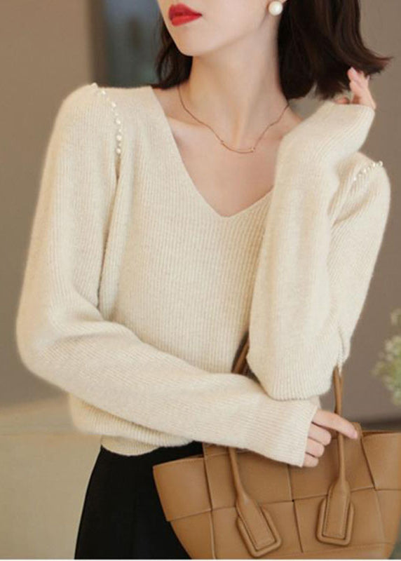 Gracefully Styled Sweater for Any Occasion