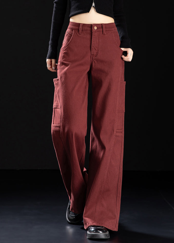 Effortlessly Elegant Pants with a Timeless Design
