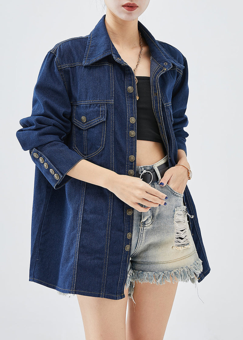 Classic Vintage Coat with a Flattering Fit