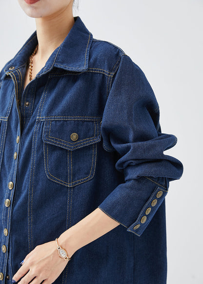 Classic Vintage Coat with a Flattering Fit
