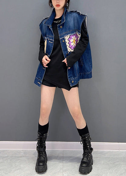 Well Tailored Coat with a Graceful Silhouette