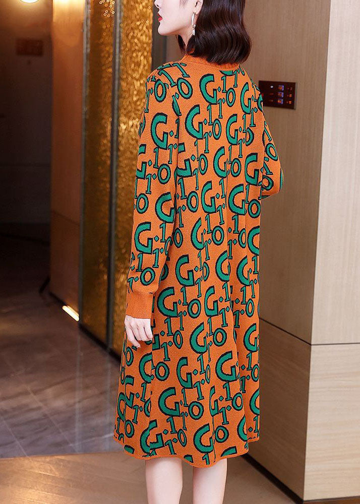Well Tailored Sweater with a Graceful Silhouette