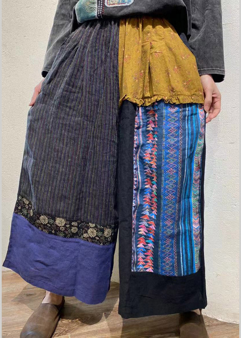 Effortlessly Elegant Pants with a Timeless Design