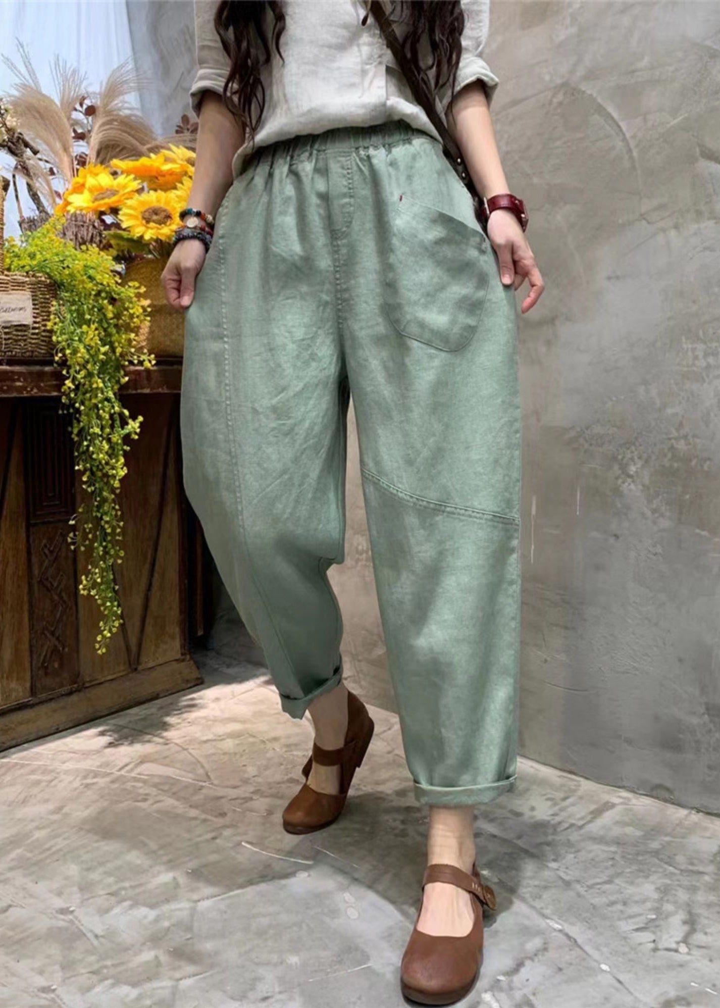 Sophisticated Pants with a Clean Classic Look