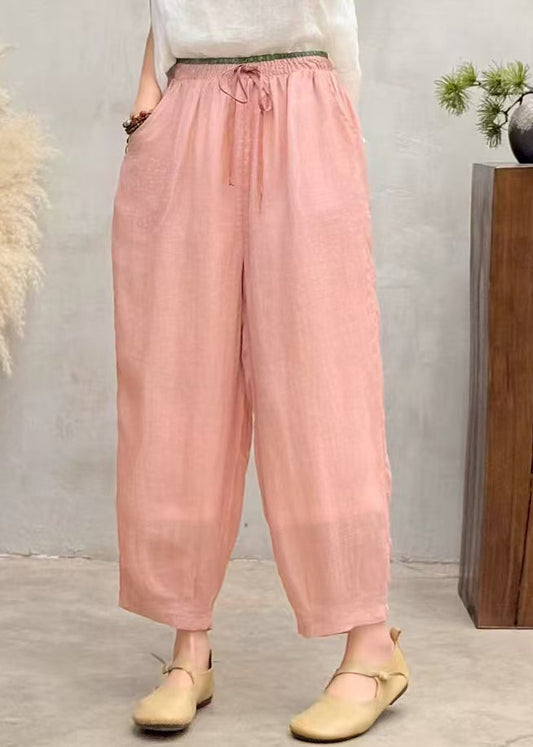 Elegantly Styled Trousers for Everyday Wear
