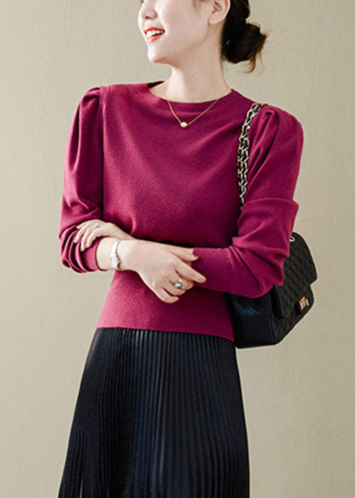Well Tailored Top with a Graceful Silhouette
