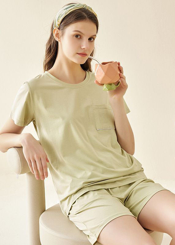 Beautifully Finished Garment in a Timeless Design