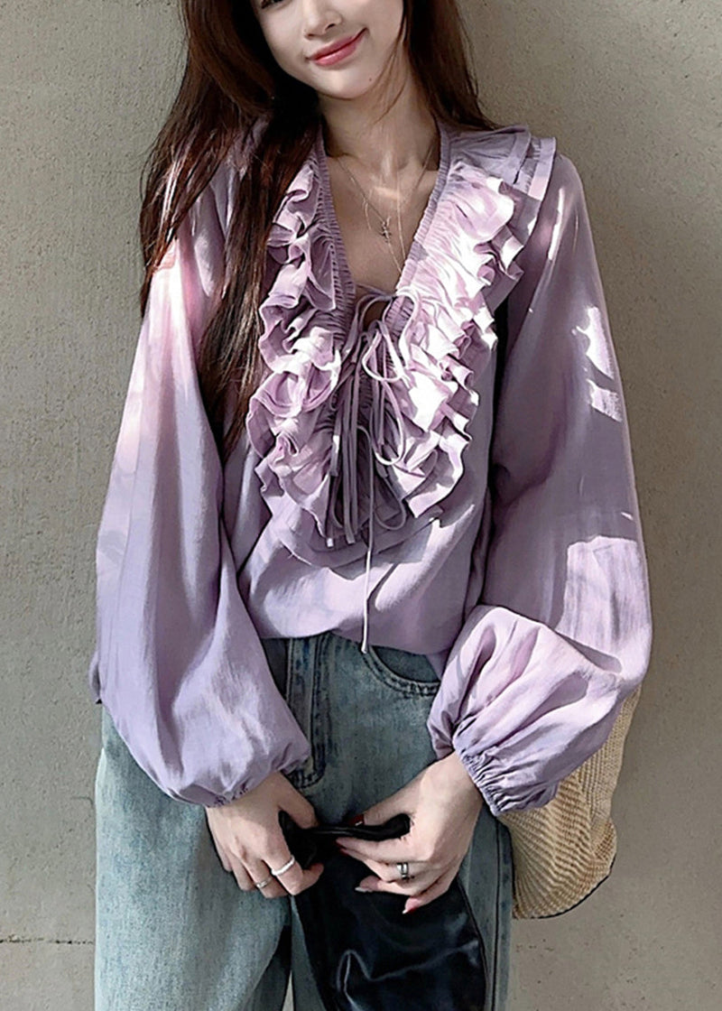 Effortlessly Elegant Top with a Timeless Design