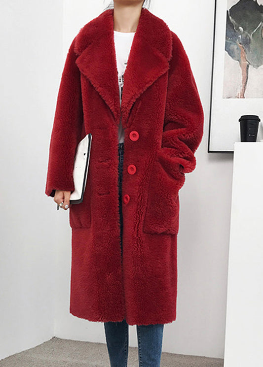 Beautifully Finished Coat in a Timeless Design