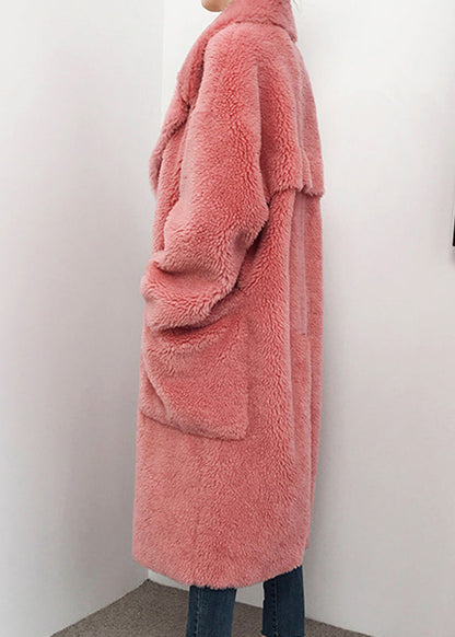 Beautifully Finished Coat in a Timeless Design