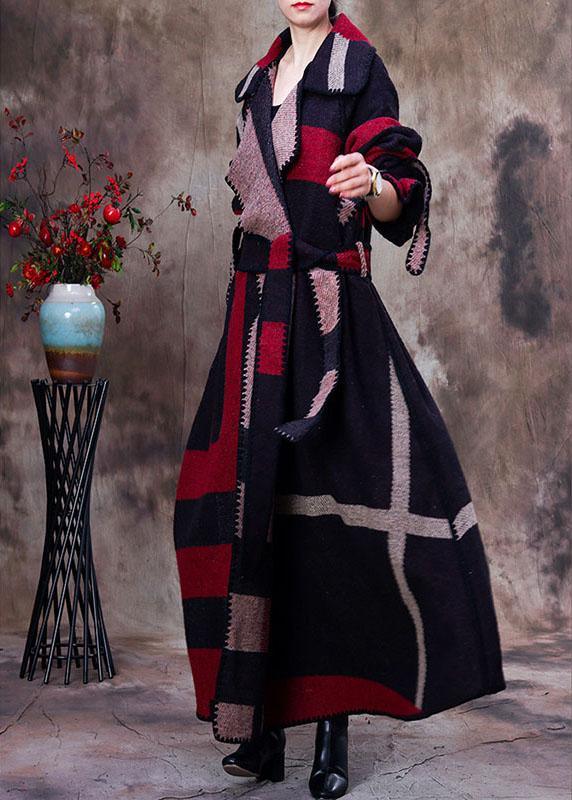 Elegantly Styled Coat for Everyday Wear
