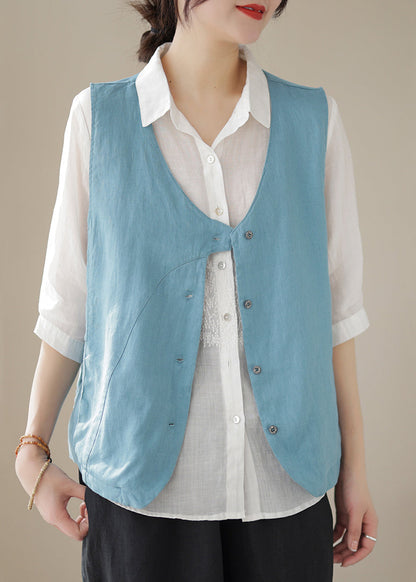 A Vintage Style Coat with Delicate Timeless Details