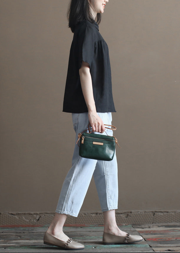 Sophisticated Blouse with a Clean Classic Look