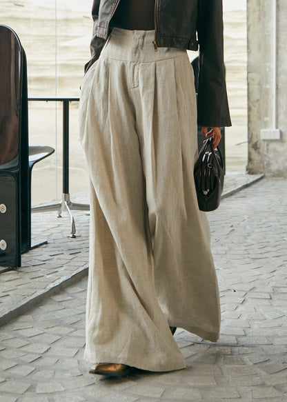 A Vintage Style Pants with Delicate Timeless Details