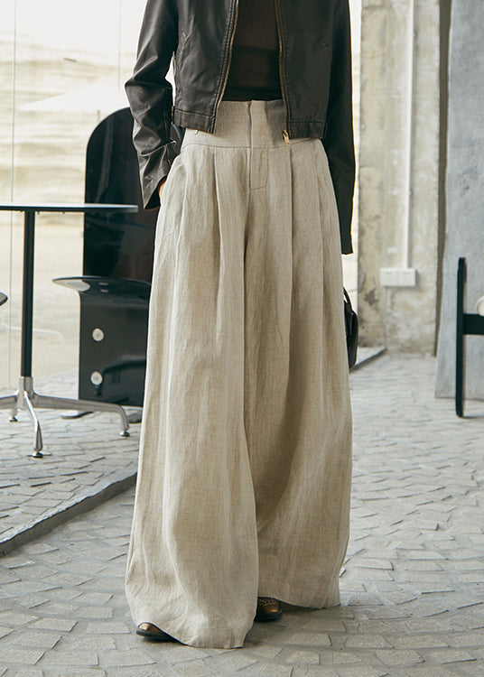 A Vintage Style Pants with Delicate Timeless Details