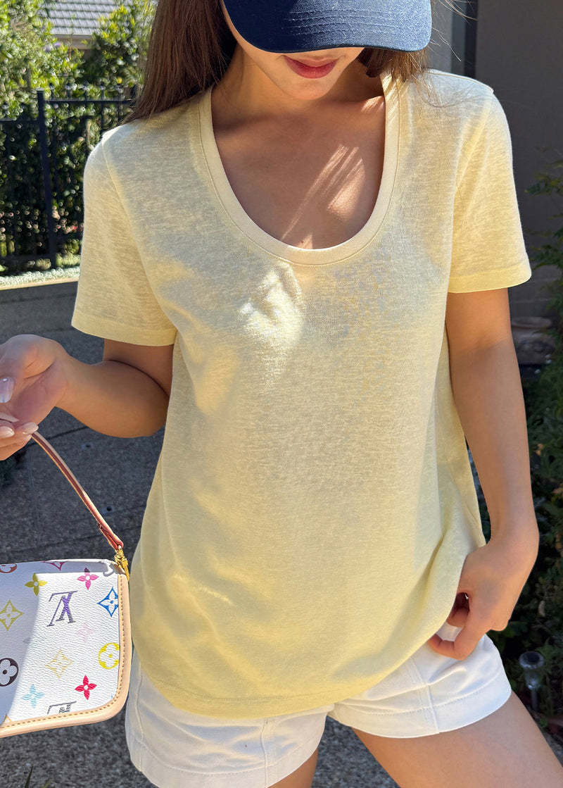 Sophisticated Shirt with a Clean Classic Look