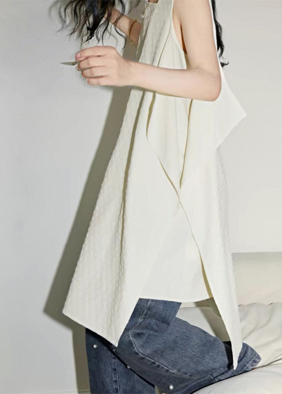 Classic Vintage Shirt with a Flattering Fit