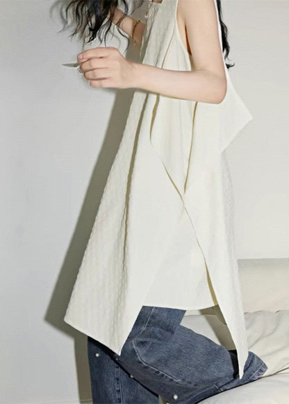 Classic Vintage Shirt with a Flattering Fit
