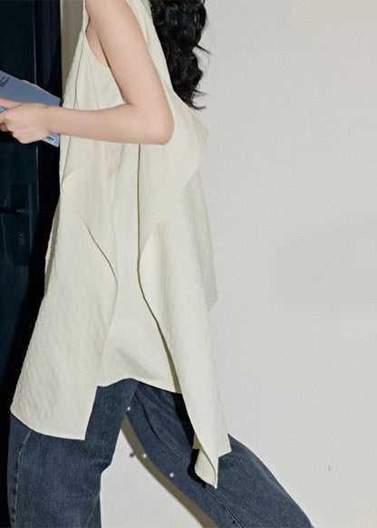 Classic Vintage Shirt with a Flattering Fit