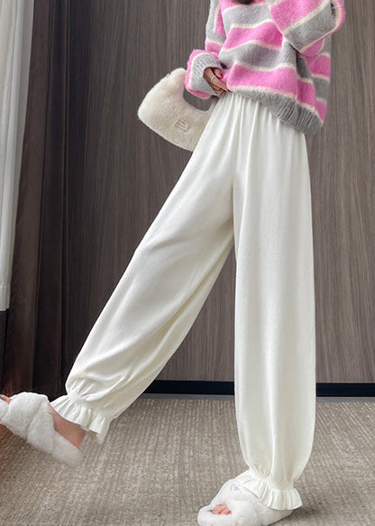 Classic Vintage Pants with a Flattering Fit
