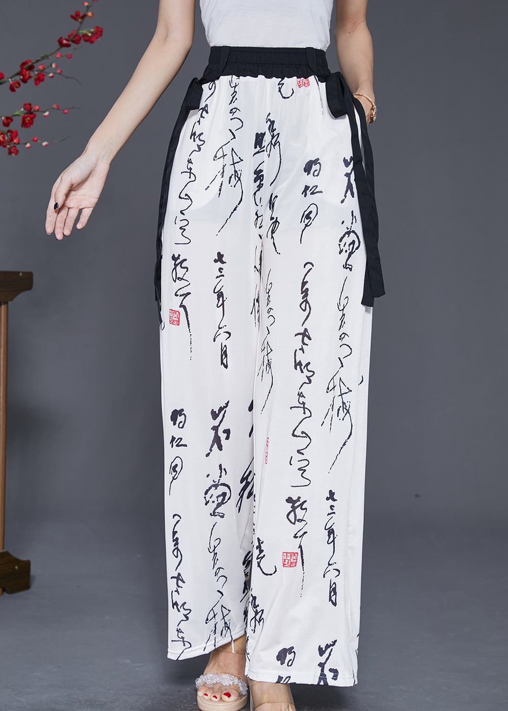 Elegantly Styled Pants for Everyday Wear