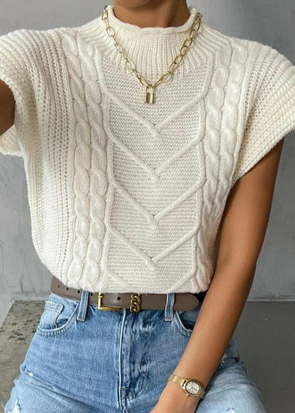 Elegantly Styled Pullover for Everyday Wear